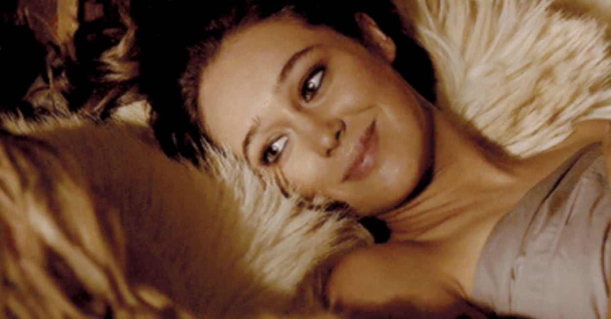 Answer These Questions And We'll Tell You Which Famous Lesbian Character You Were Destined To Be With