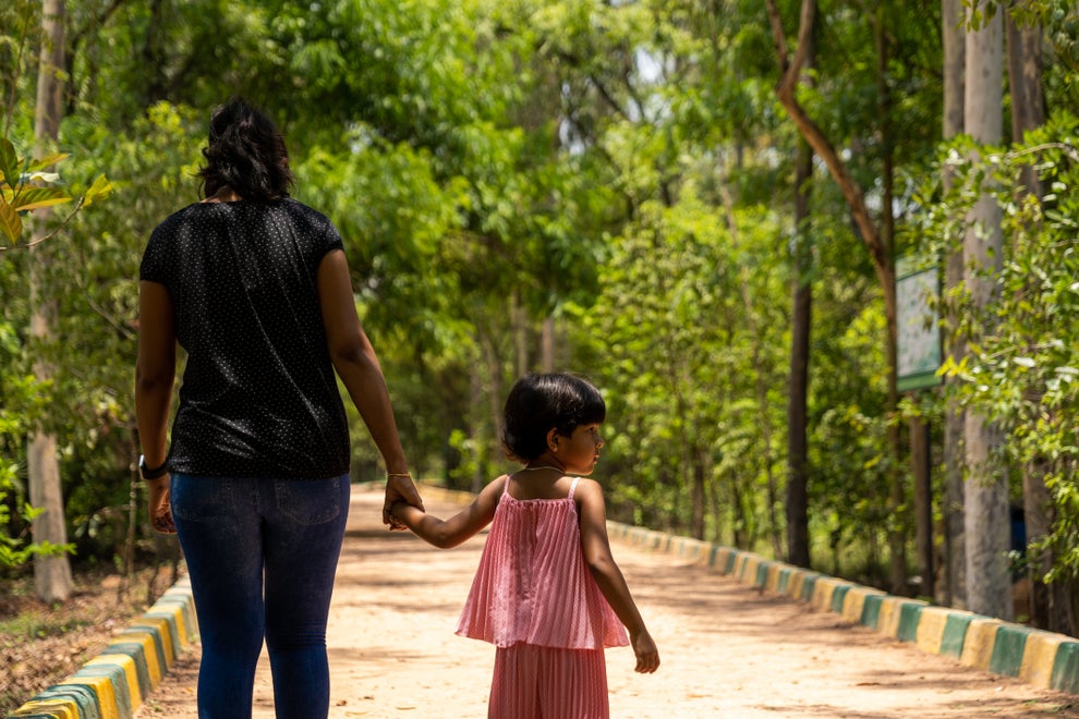 21 Reasons People Cut Off Their Toxic Parents