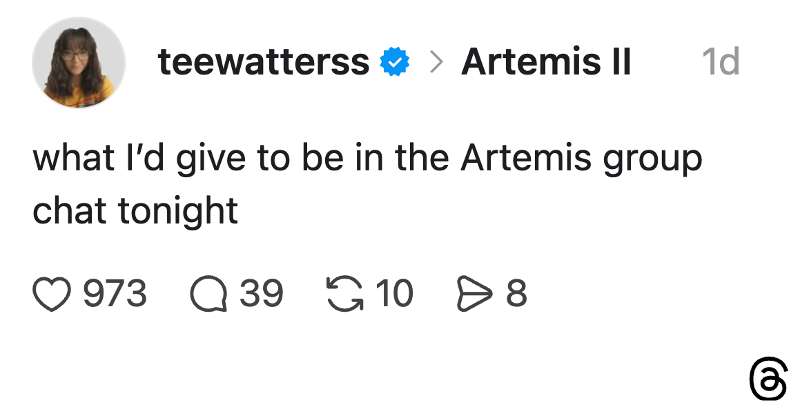 Sosiale medier-innlegg av teewatters om å bli med i Artemis gruppechat, med engasjementsstatistikk nedenfor