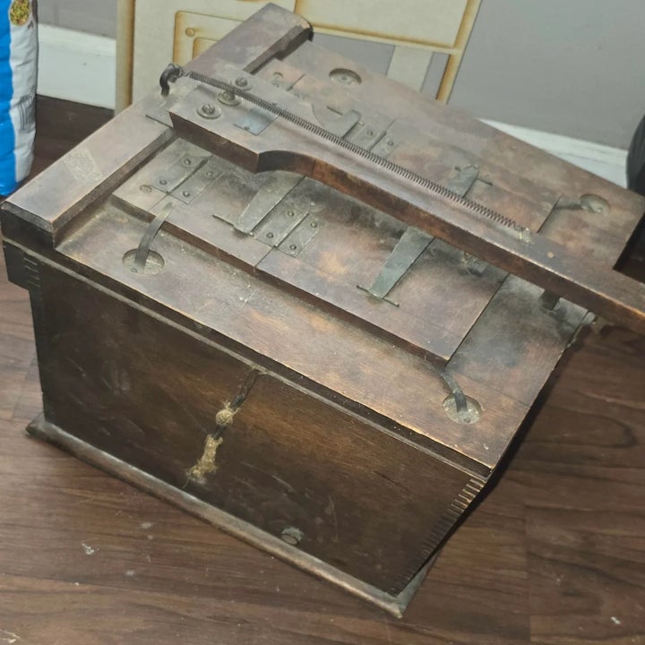 Post image 12