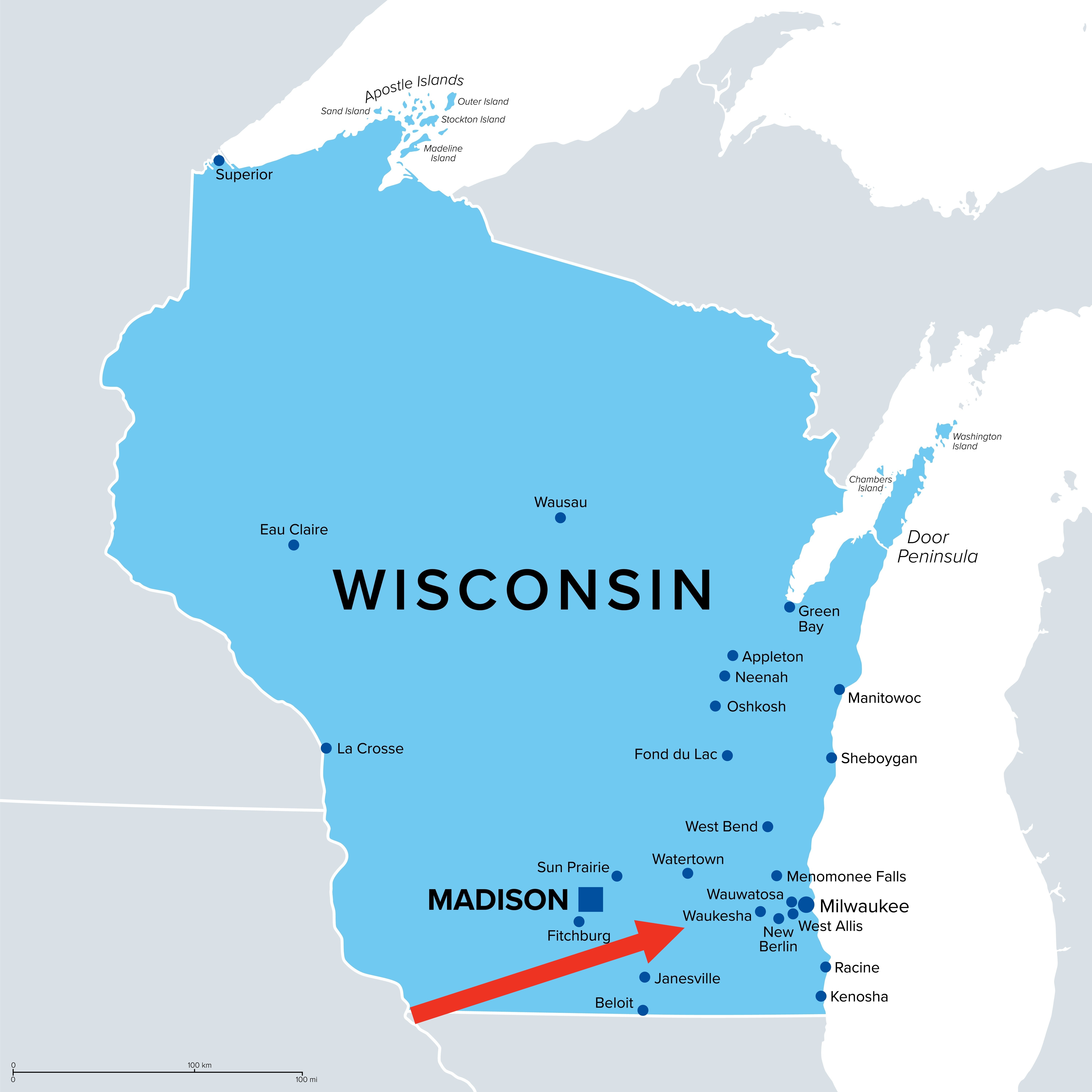 Map of Wisconsin showing large   cities, including Milwaukee, Madison, Green Bay, Eau Claire, and La Crosse, with surrounding lakes and neighboring states