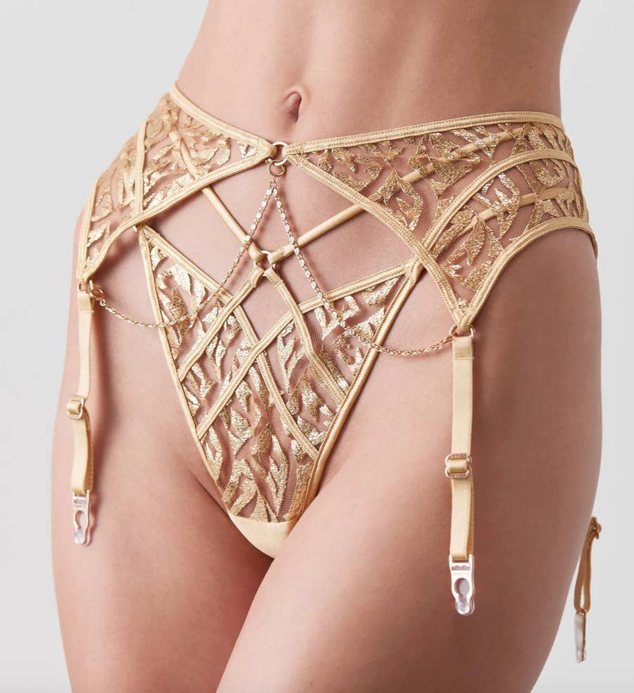 25 Best Garter Belts