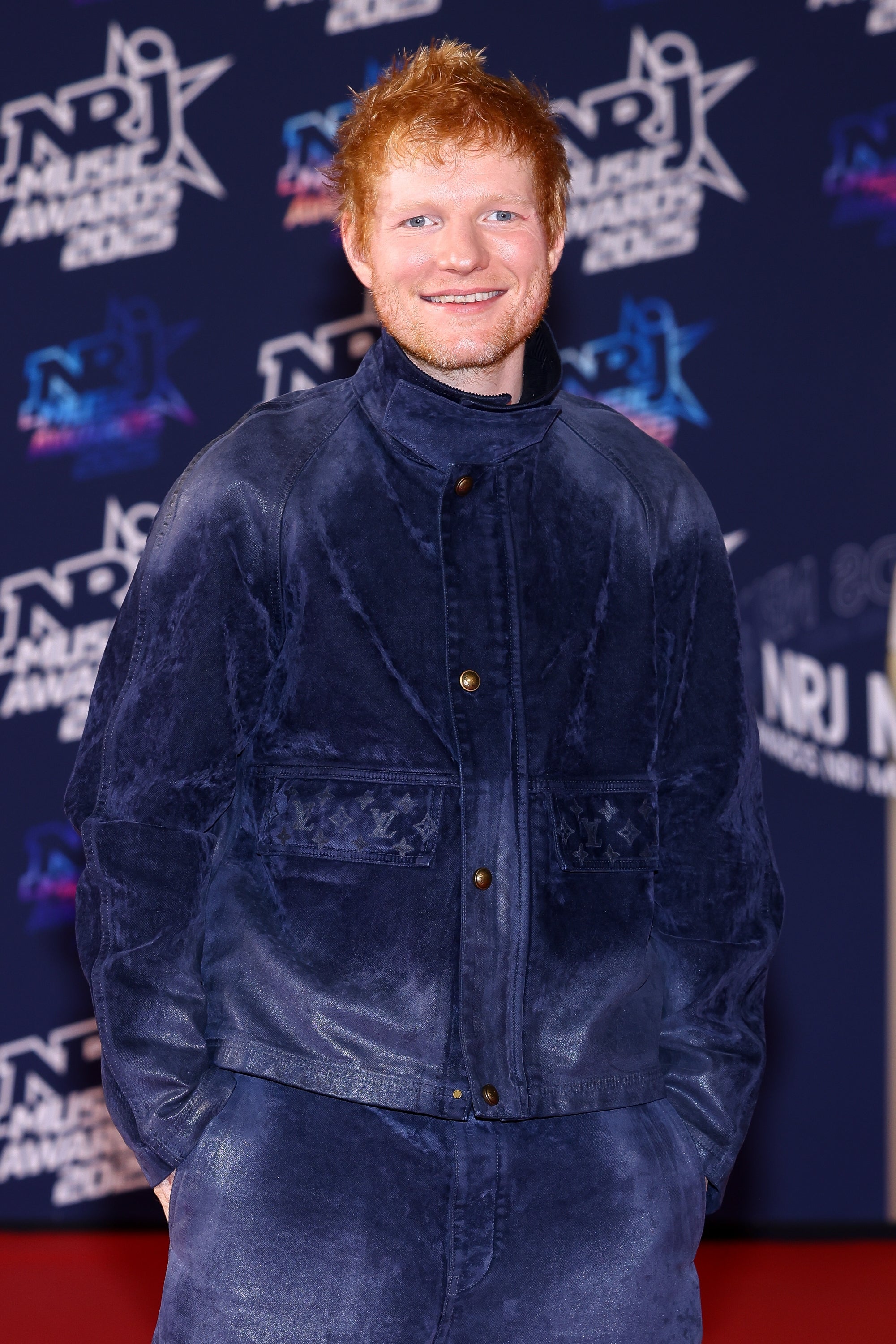 Ed Sheeran astatine  an event