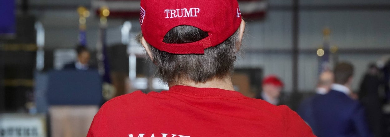 This Photo Of An Anti-Trump Billboard In A Very, Very Red Area Is Going Mega Viral
