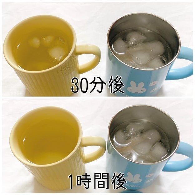 THERMOS（サーモス）の「真空断熱マグカップ 350ml ミッフィー ライトブルー」。普通のマグカップと比較して、氷の溶け具合が一目瞭然。