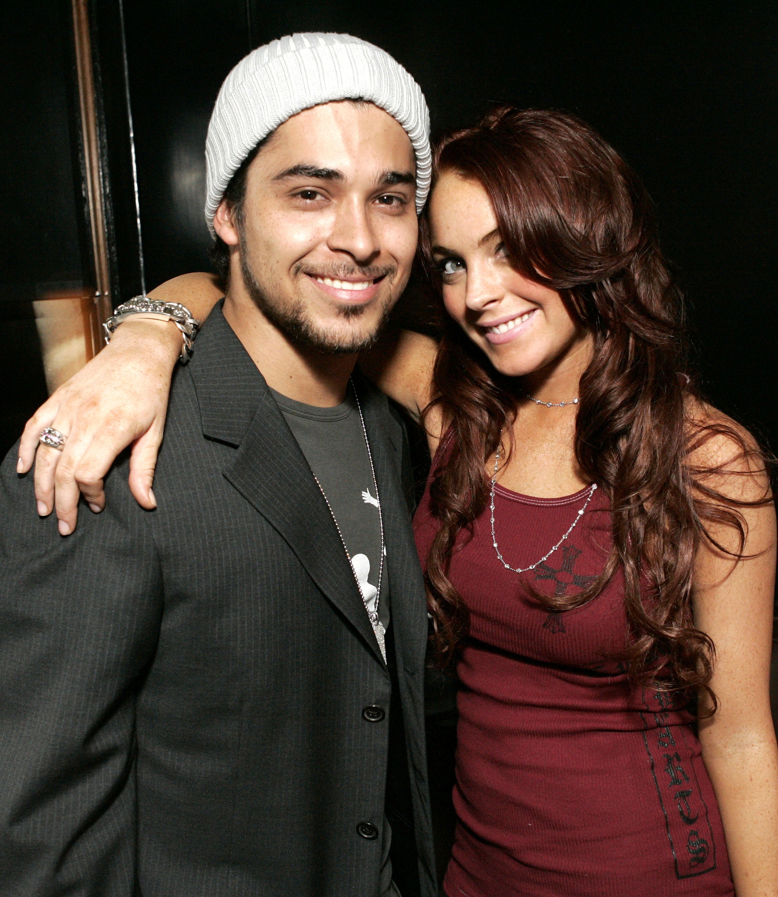 Two individuals airs together; the 1 connected the near wears a beanie and suit jacket, portion the 1 connected the close wears a form-fitting sleeveless dress