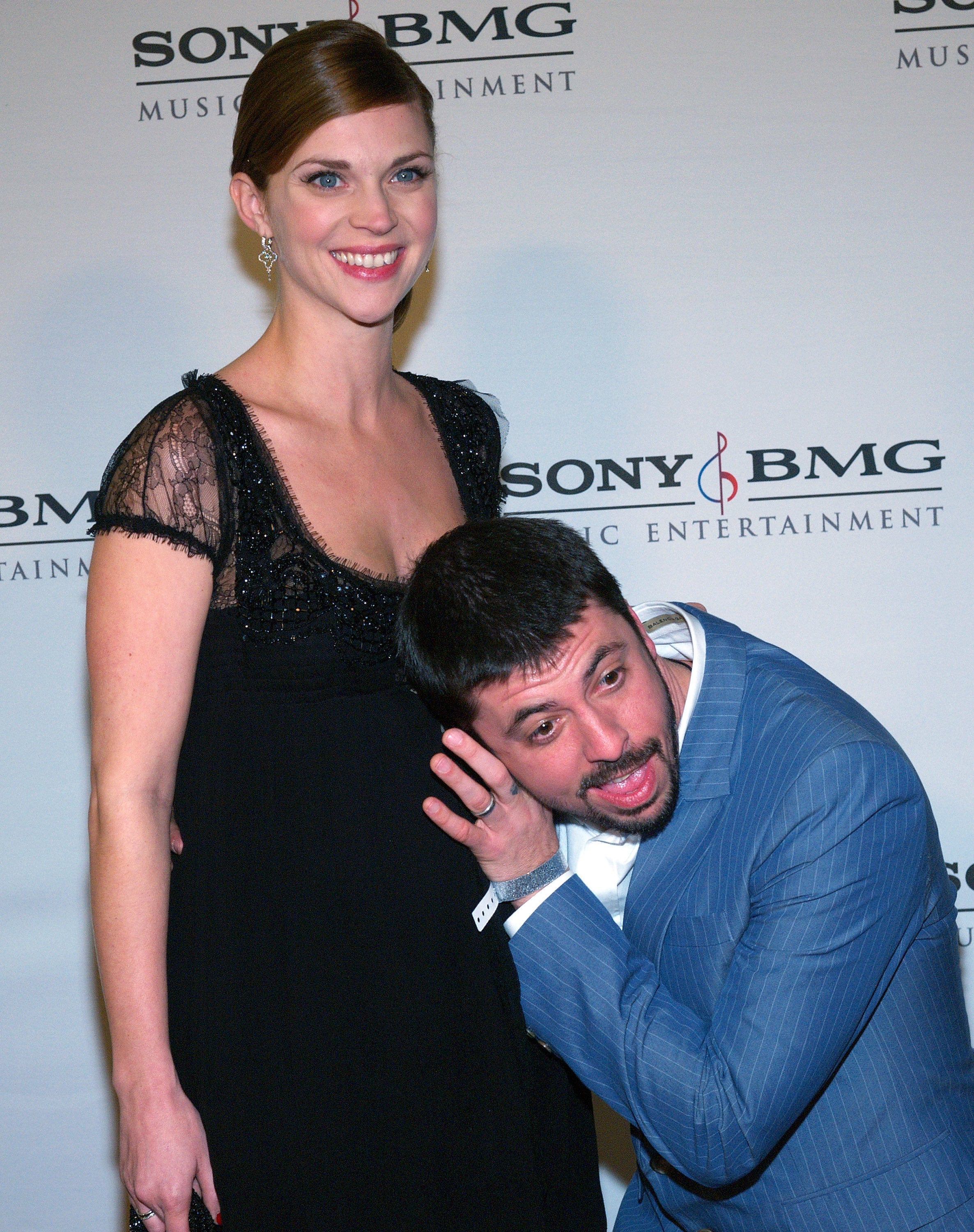 Dave Grohl and Jordyn Blum airs  astatine  an event