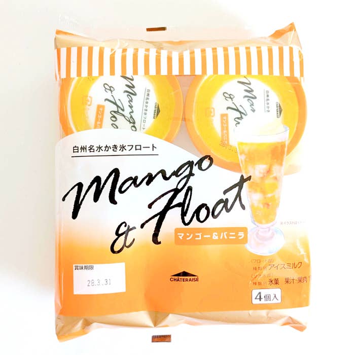 シャトレーゼ「白州名水かき氷フロート マンゴー＆バニラ 4個入」シャトレーゼの氷菓「マンゴー＆バニラフロート」4個入りパッケージ。発売日や商品名が表示。
