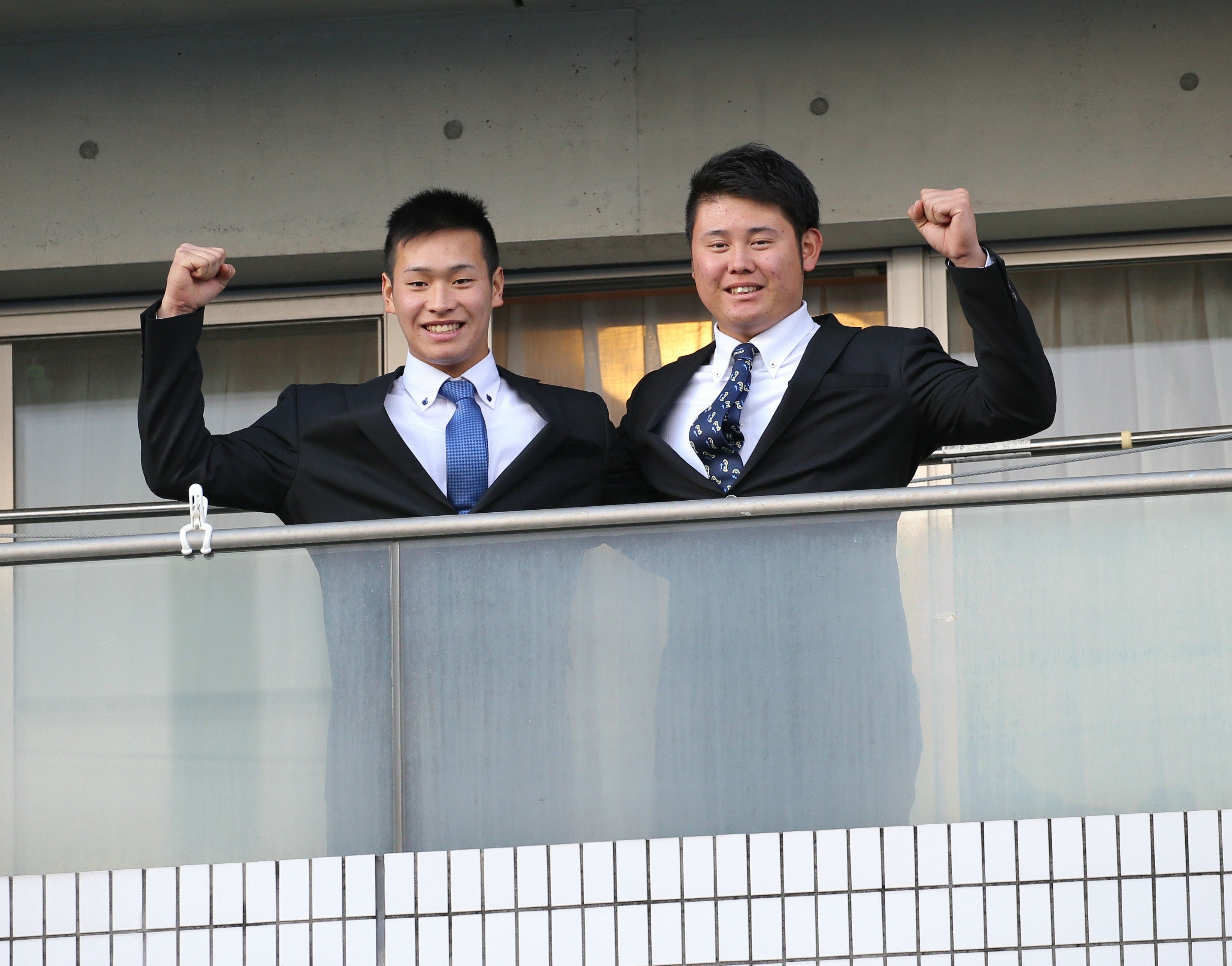 石川翔投手