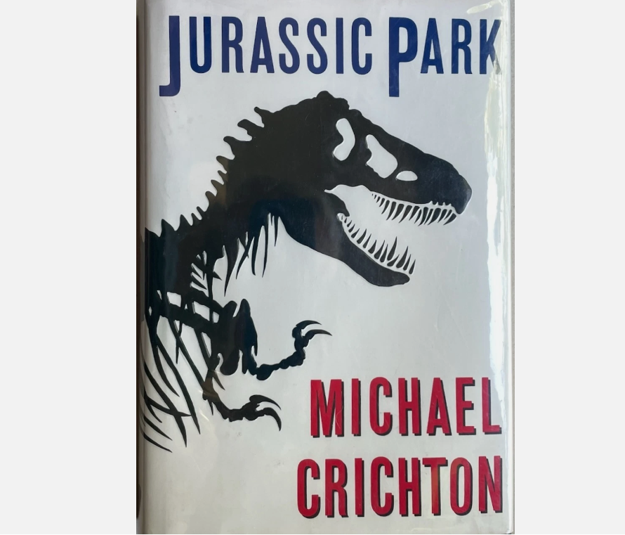 Cover of "Jurassic Park" by Michael Crichton, featuring a dinosaur silhouette