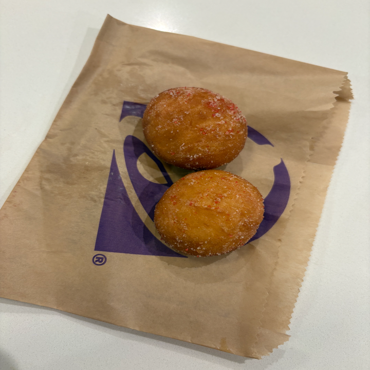Taco Bell Strawberry Cinnabon Delights