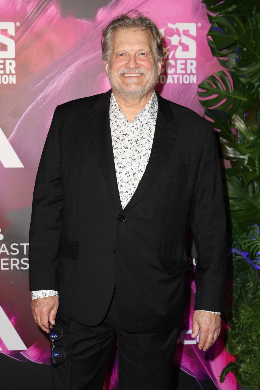 drew carey dress shirts Drew Carey Vows to Never Retire From 'The Price Is Right': 'I Want to Die  on Stage' (Exclusive) : r/ThePriceIsRight