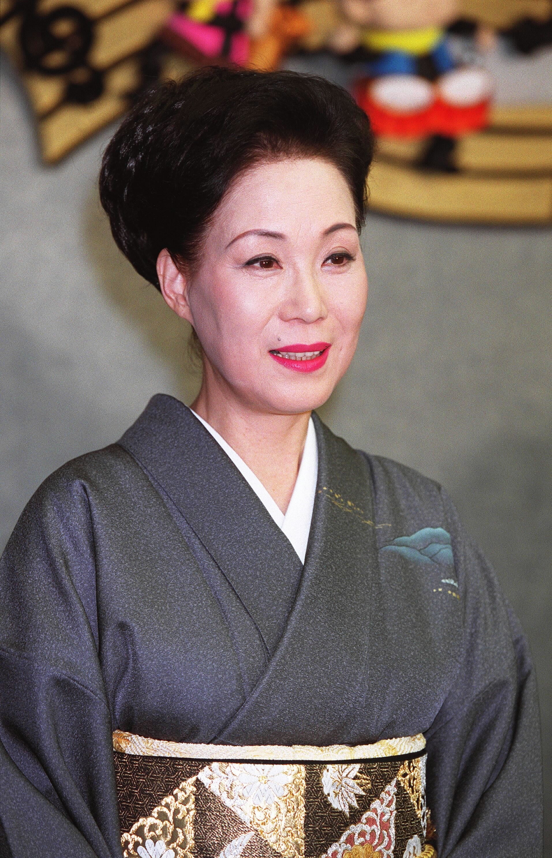 島倉千代子さん（時事／1999年撮影）