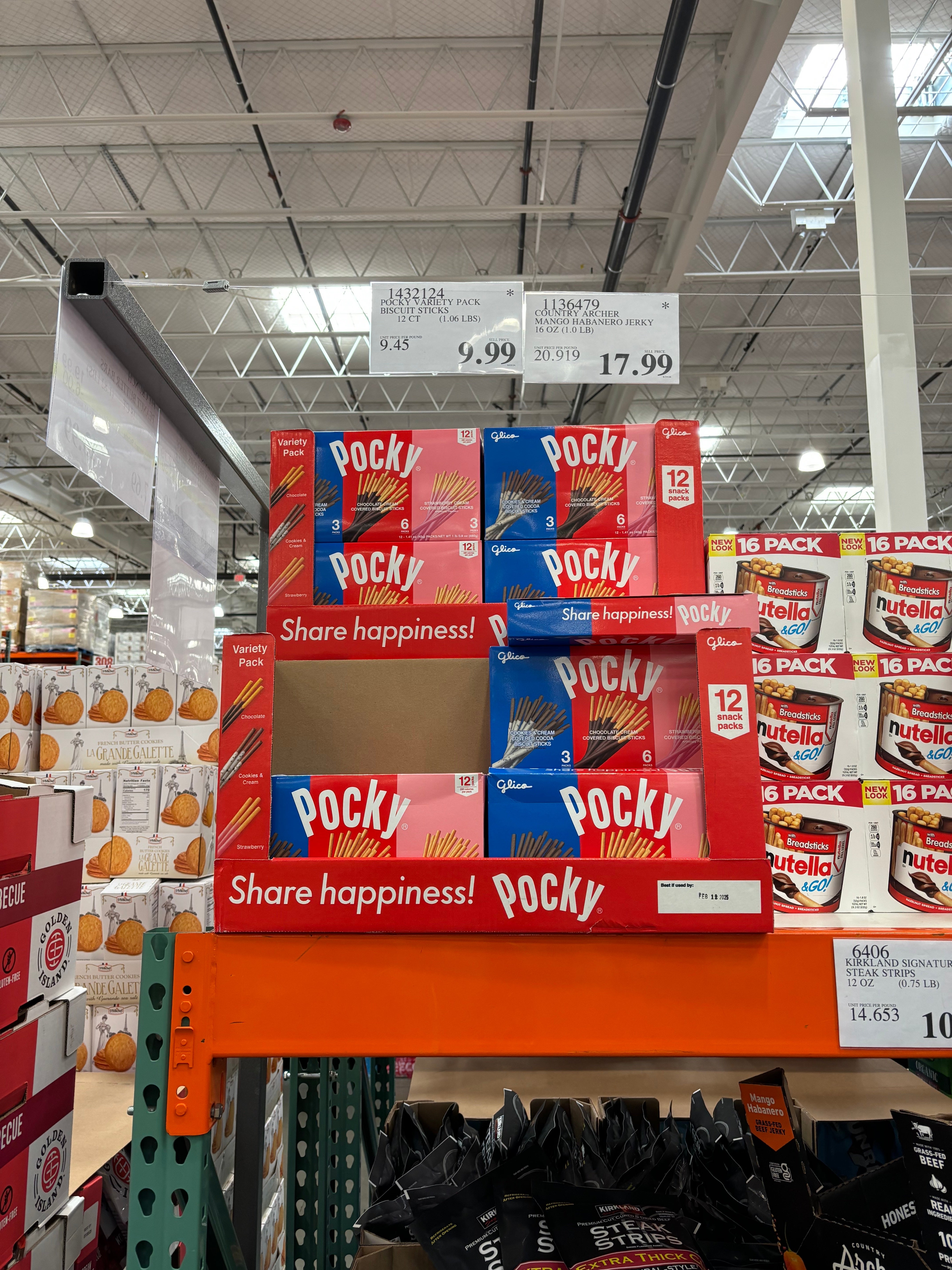 Boxes of cookies connected  show  astatine  store