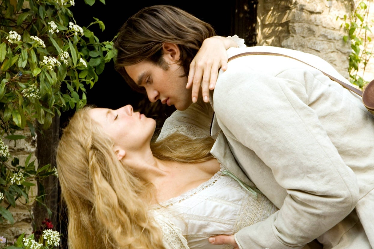 romantic "Stardust" scene