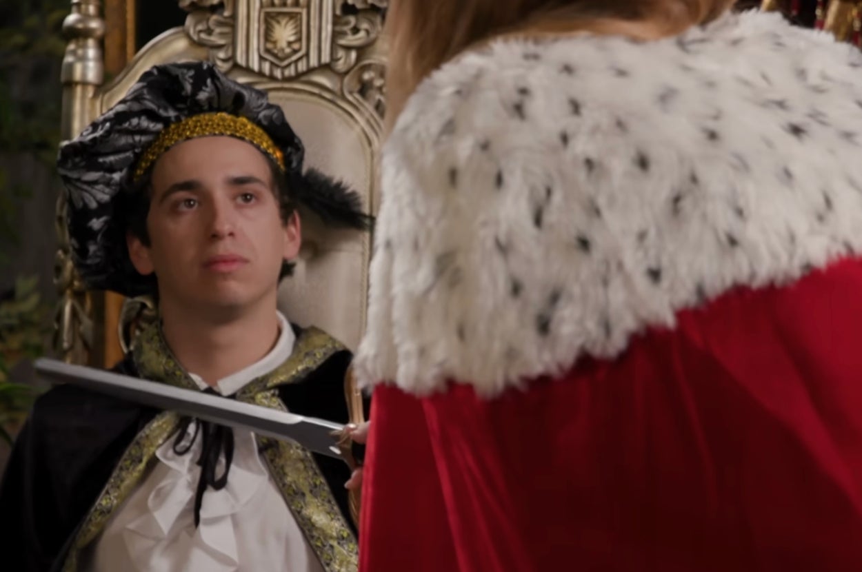 Your Royal Court Choices Will Reveal Your Historical Fate!