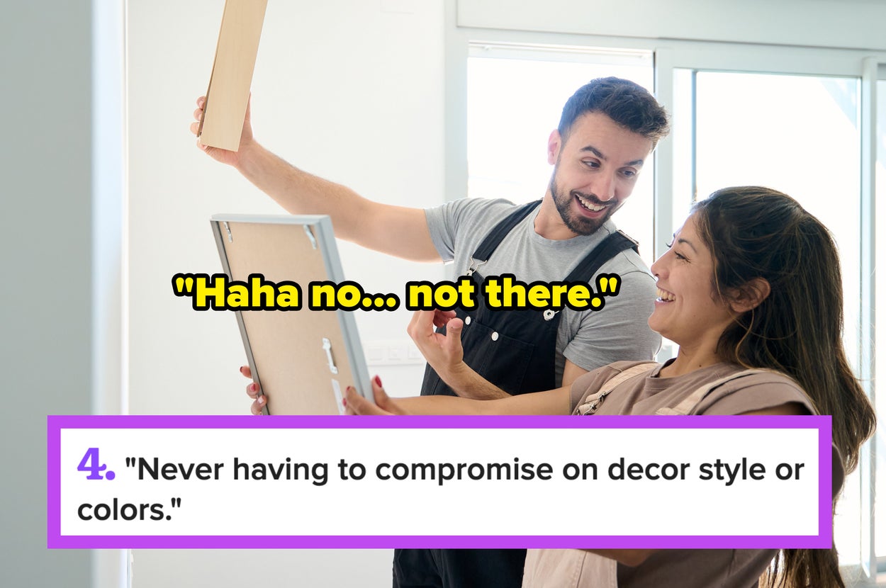 We Talk A Lot About Partnership, But Here Are 19 “Single Person Luxuries” People In Relationships Totally Miss Out On