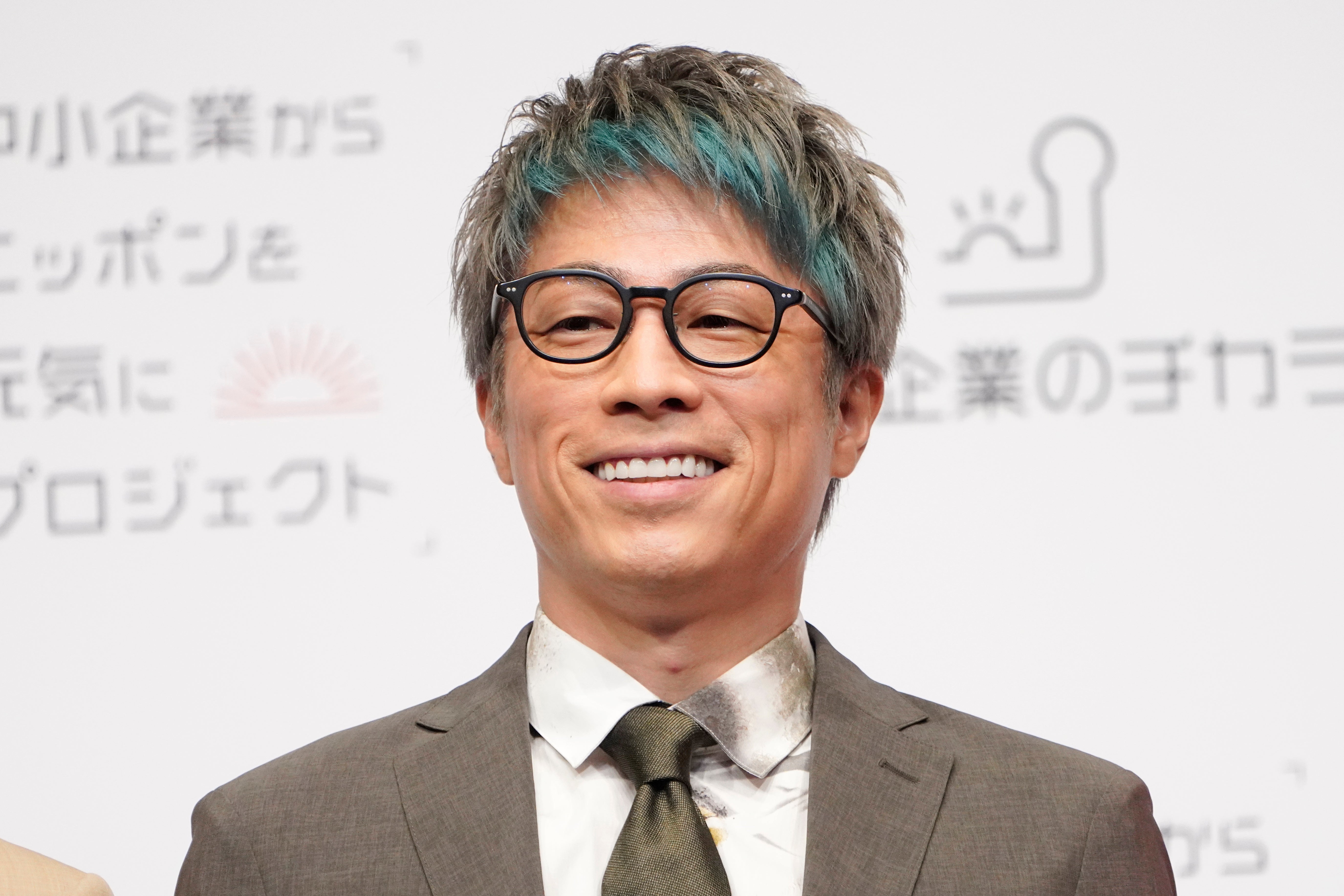 現役アニメ監督・伊藤智彦が語る「僕街」「SAO」、新たなアニメ脚本の