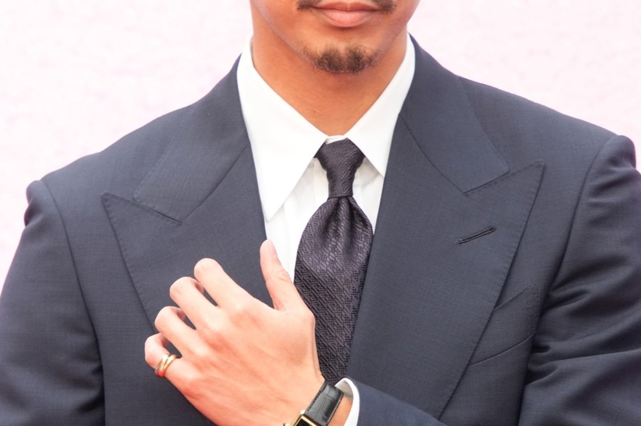 賀来賢人さん（時事通信フォト）