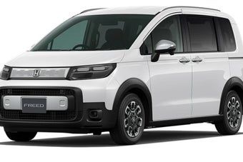 ホンダフリード4WD車の広告。限定1台が半額で、6月11日午前0時から販売開始と記載。