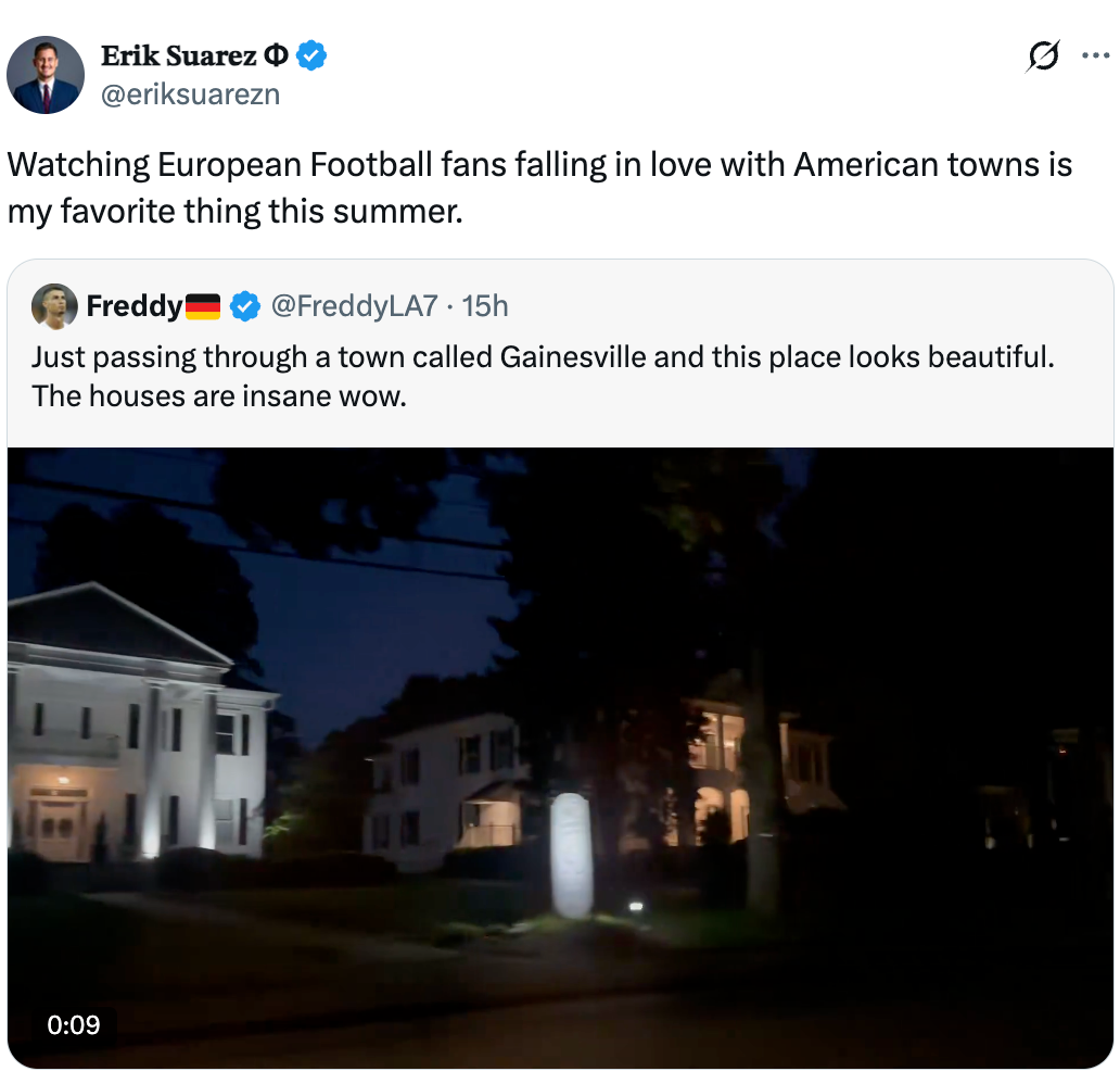 Tweet by Erik Suarez astir European shot fans appreciating American towns, featuring different user's tweet with a photograph of houses successful Gainesville astatine night