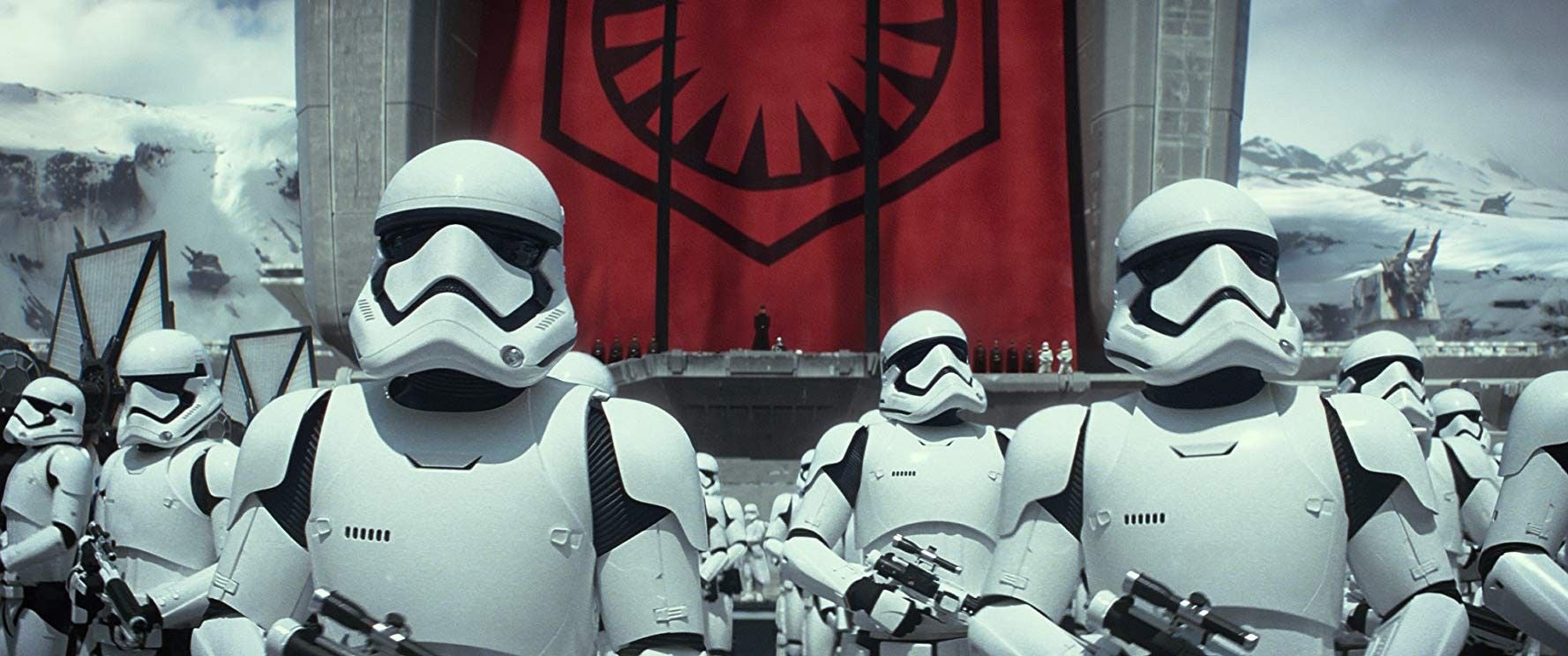 17 Movie Plot Holes And Inconsistencies That People Say Ruin The Whole Film