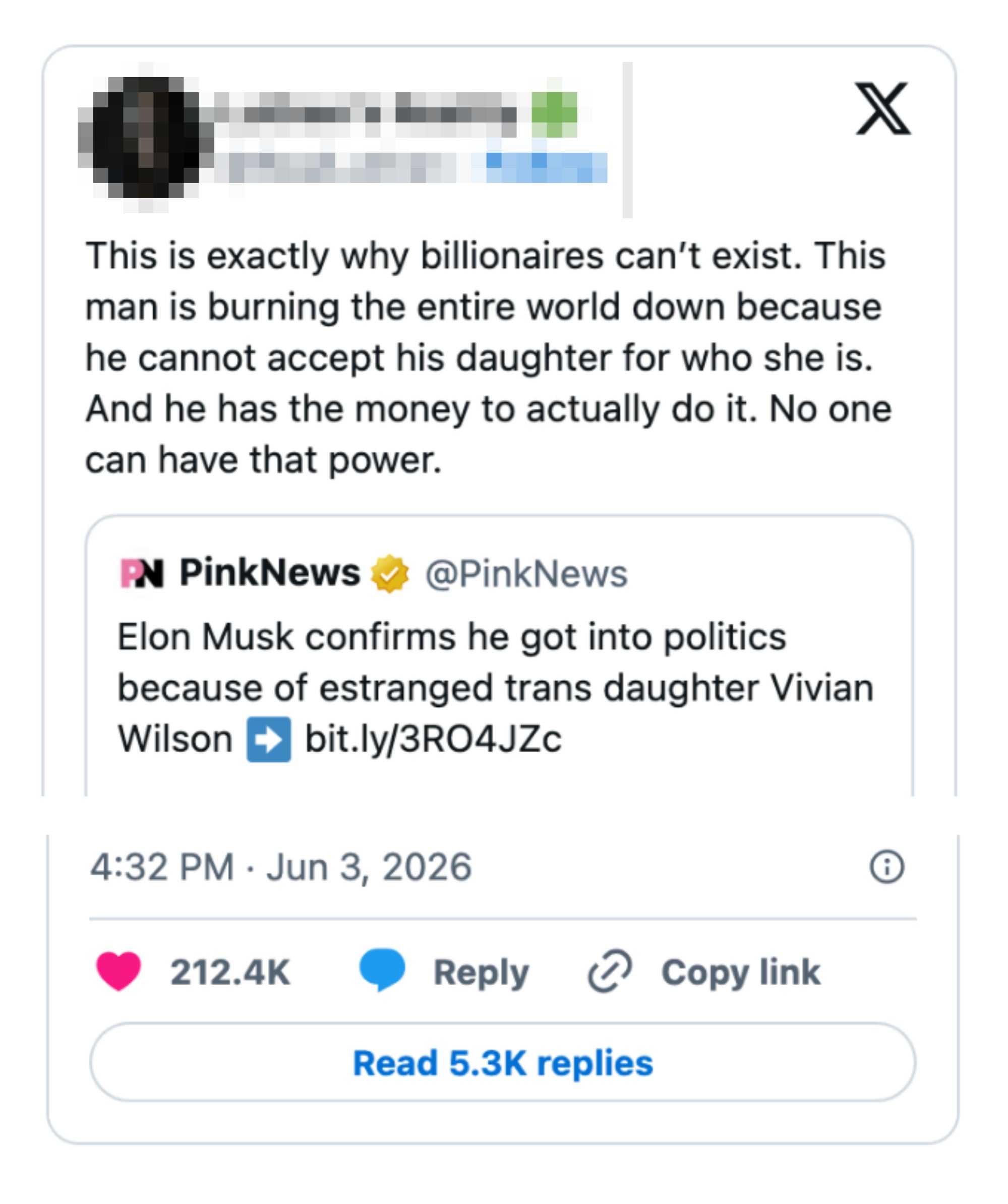 Tweet skjermbilde med tekst som kritiserer Elon Musk for ikke å akseptere datteren hans, med henvisning til fremmedgjøring og en PinkNews-artikkel