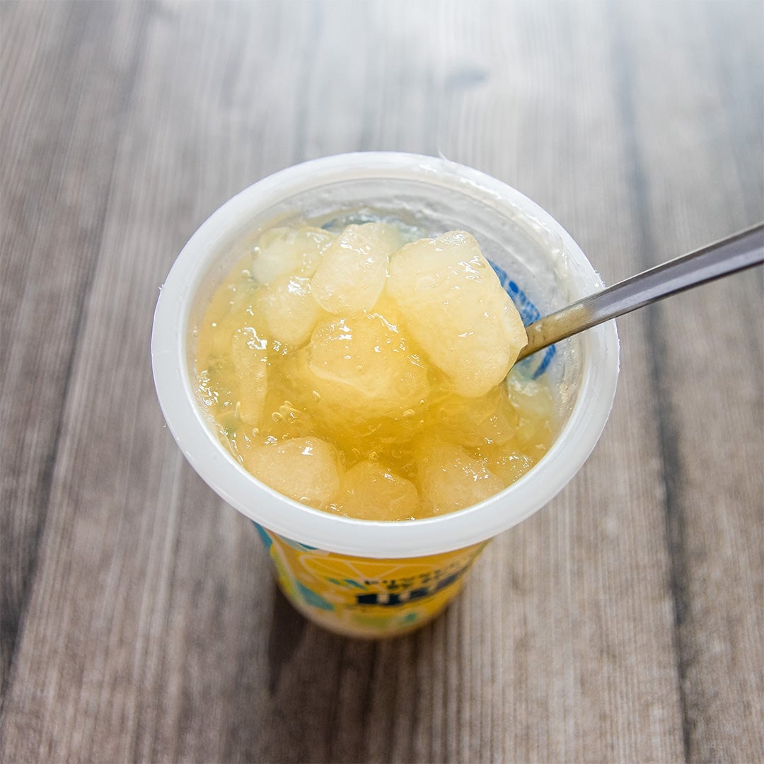 アイスロック秘密の実ゼリー アイスボックス」が30秒でゼリーに？森永公式レシピを試してみた｜Tasty