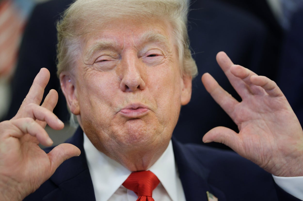 Trump Used This 1 Insult For A Group He's Obsessed With. Experts Say It's Very, Very Telling.