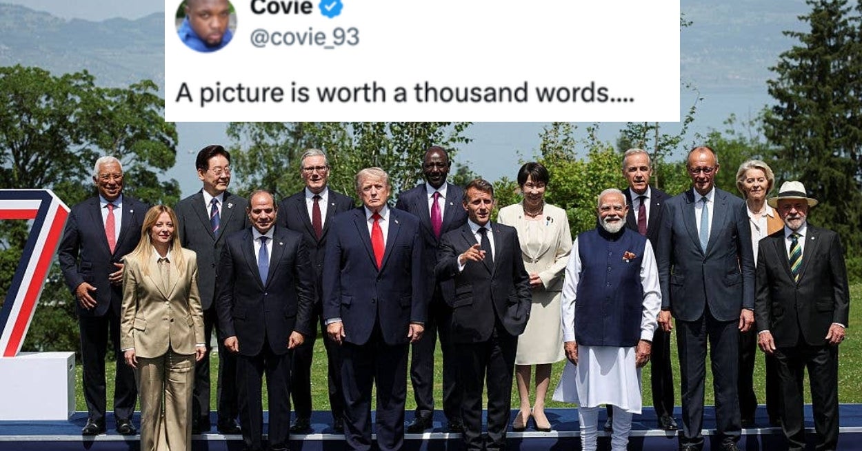 This Super, Super Awkward Picture Of Donald Trump With World Leaders Is Going Viral