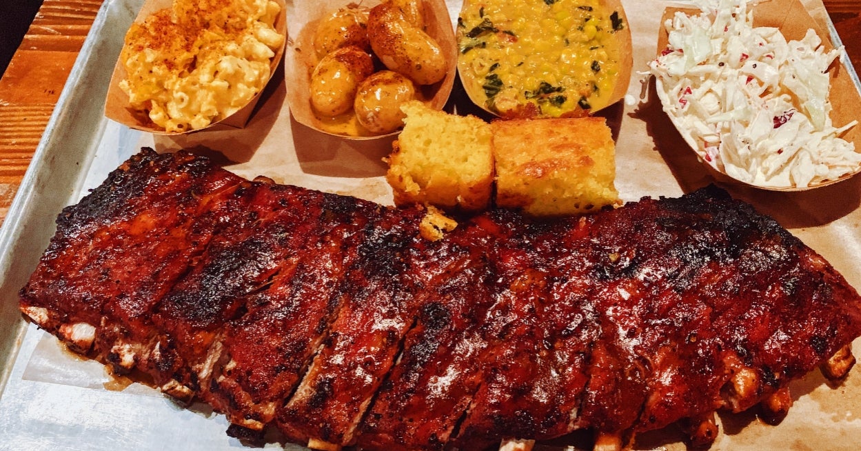 If You're As Obsessed With World Cup Fans Trying American Food As I Am, Eat At This USA Buffet And I'll Give You A Euro Country To Visit