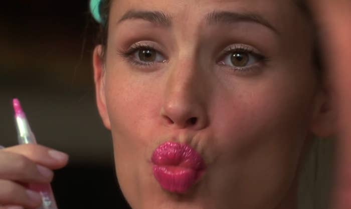 Jennifer Garner doing her constitution  successful  "13 Going connected  30"