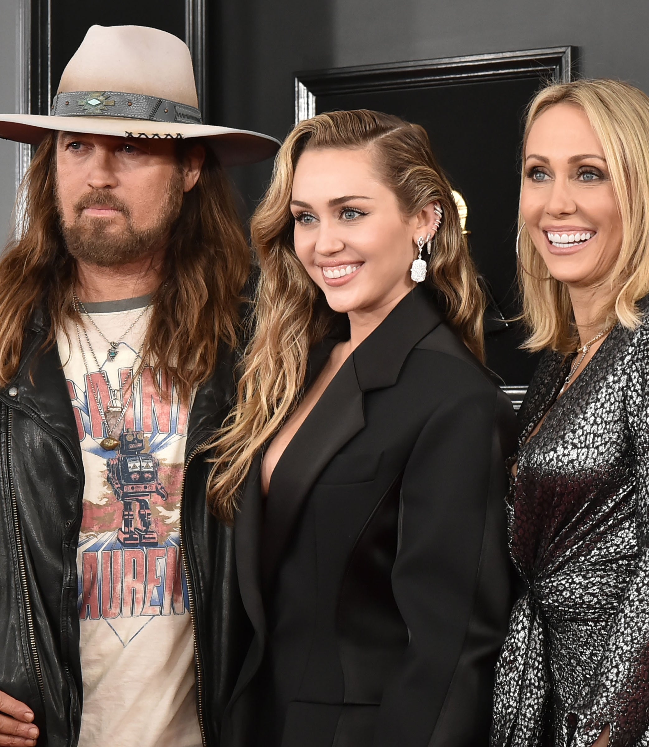 Billy Ray Cyrus, Miley Cyrus and Tish Cyrus at an event