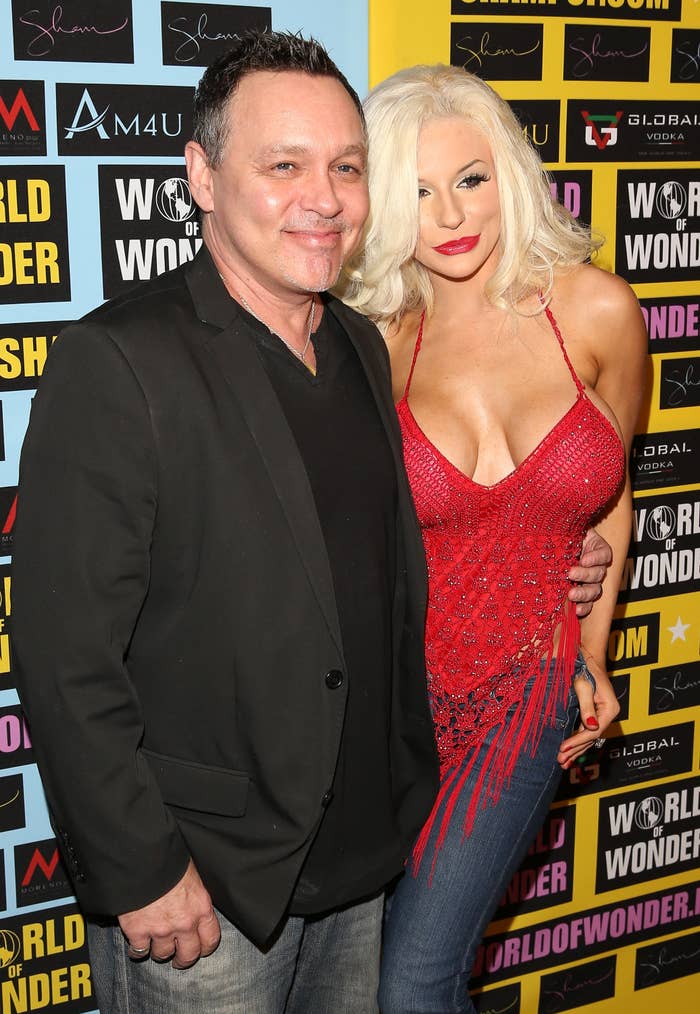 Doug Hutchison and Courtney Stodden posing together