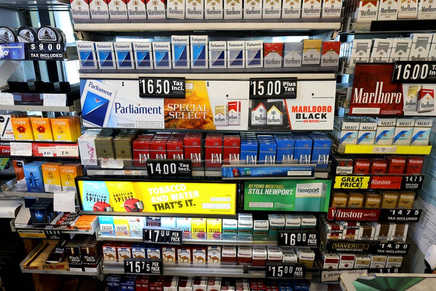 how much the cigarettes cost Price Of Cigarettes: Does A Pack In Each US State? [MAP] The Price Of Cigarettes: How
