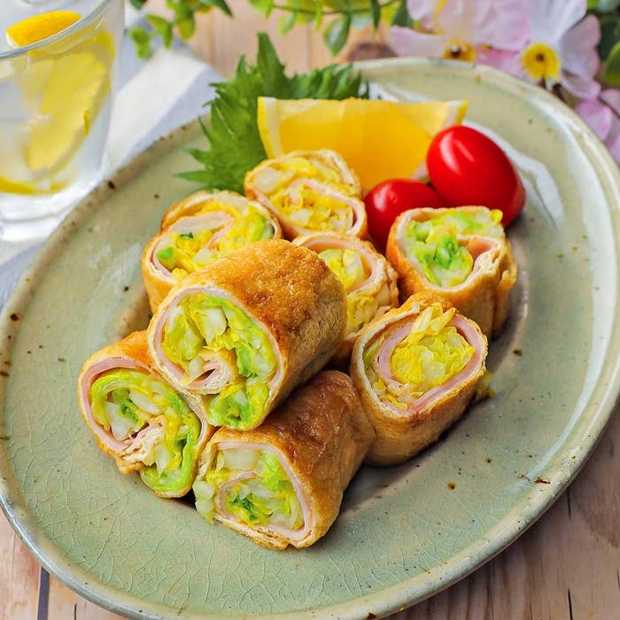 キャベツとハムの油揚げ巻き