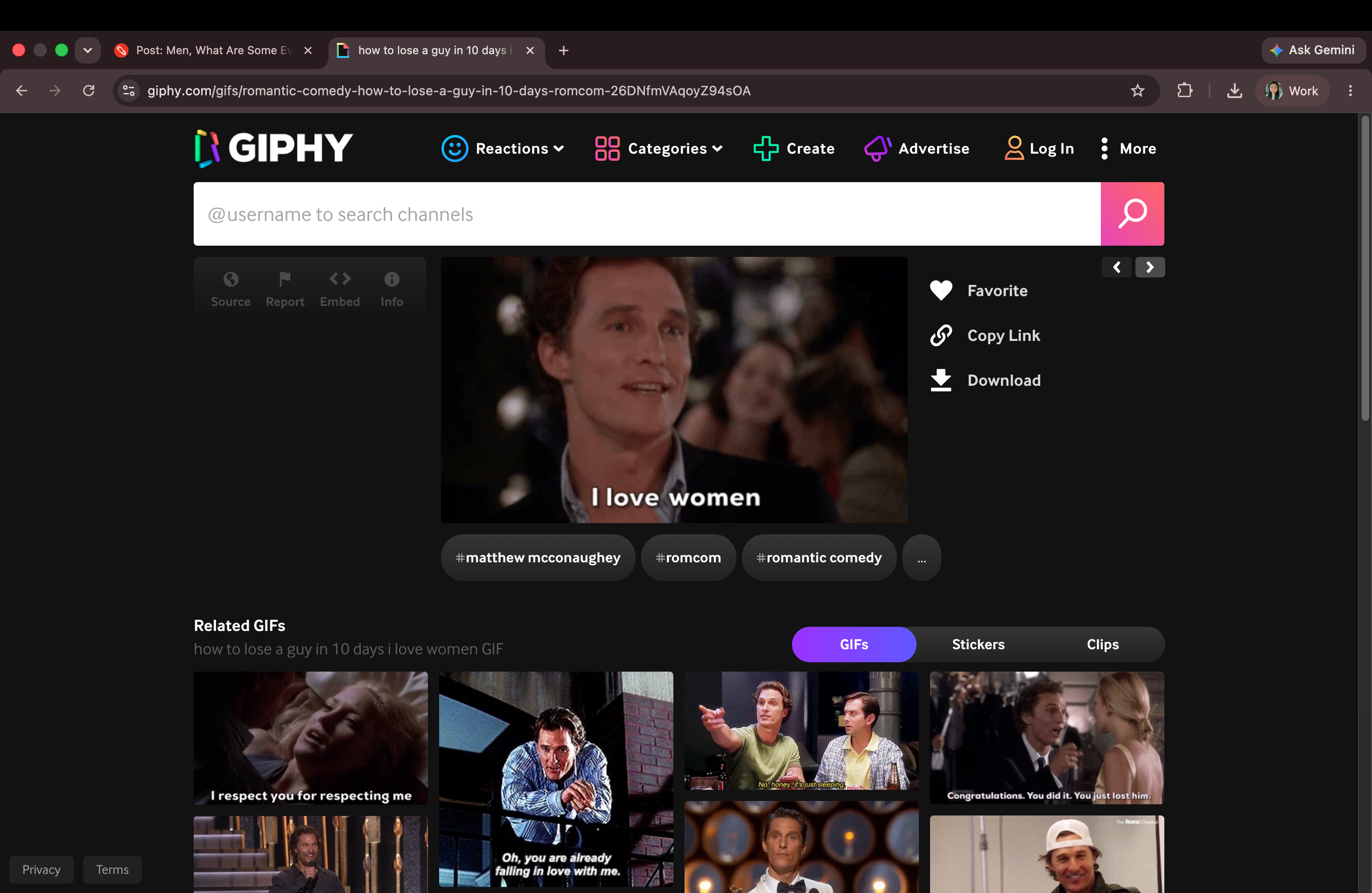 Halaman pencarian GIPHY menampilkan GIF seorang pria dalam adegan komedi romantis berkata 