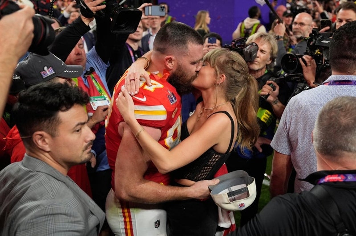 All Your Questions About Taylor Swift And Travis Kelce's Rumoured Wedding Day Answered