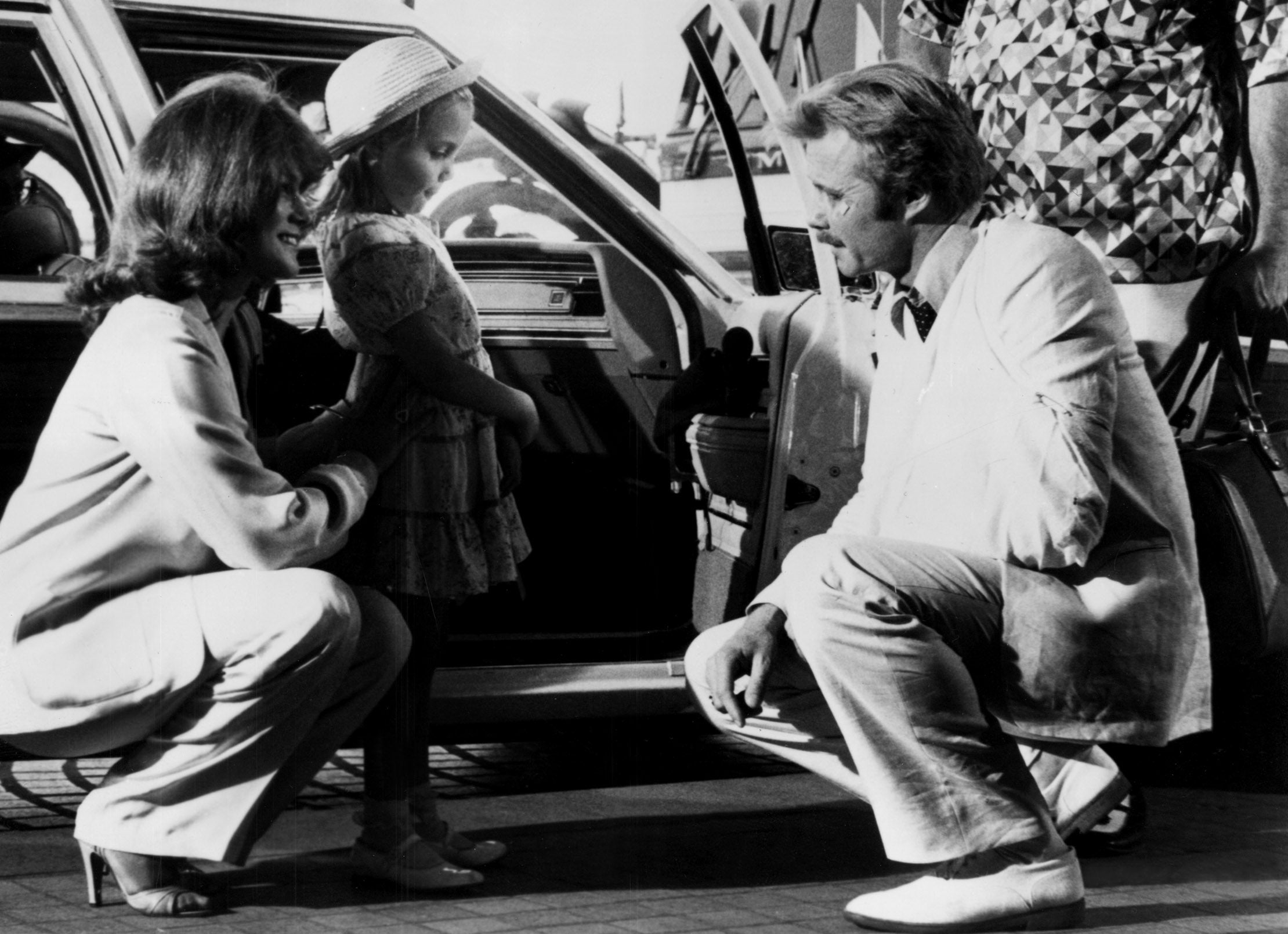 LOOKIN' TO GET OUT, Ann-Margret, Angelina Jolie, Jon Voight, 1982