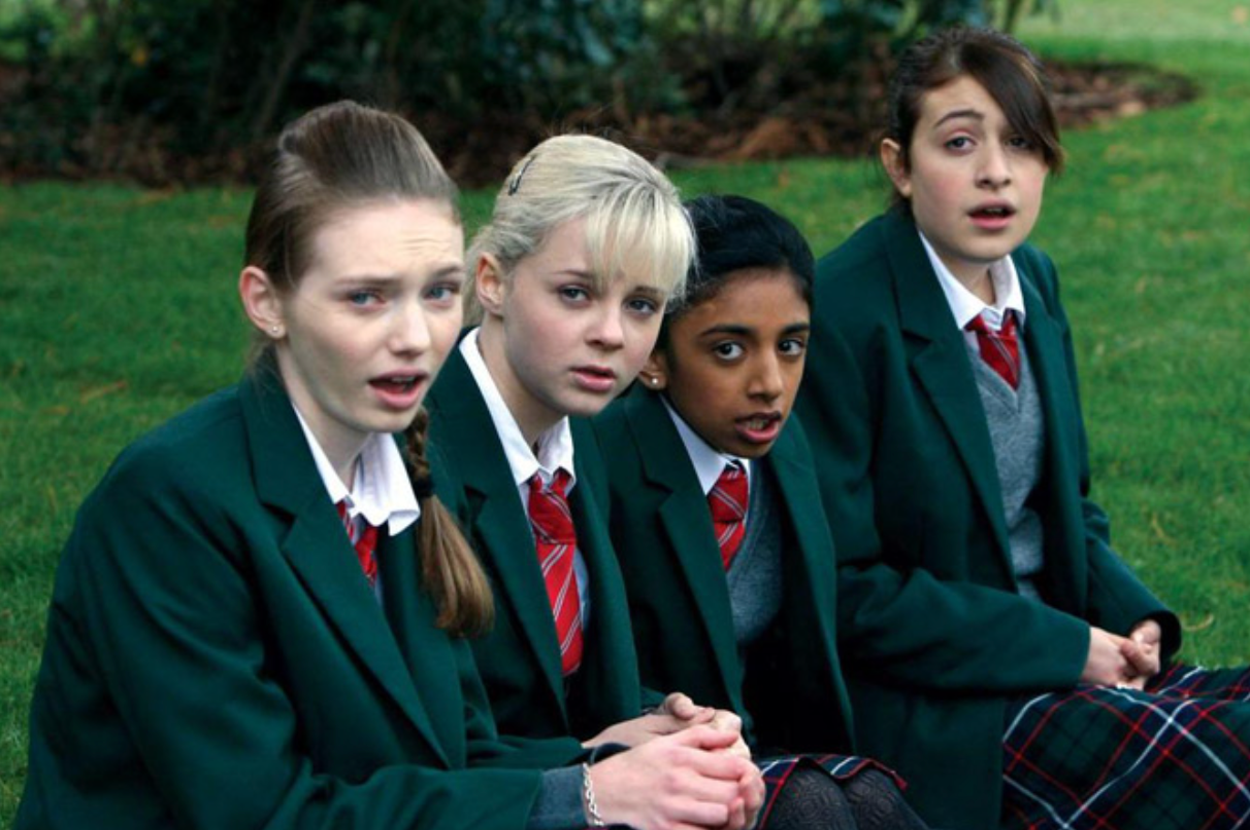 From Georgia To Robbie: Where The "Angus, Thongs And Perfect Snogging" Cast Are Now