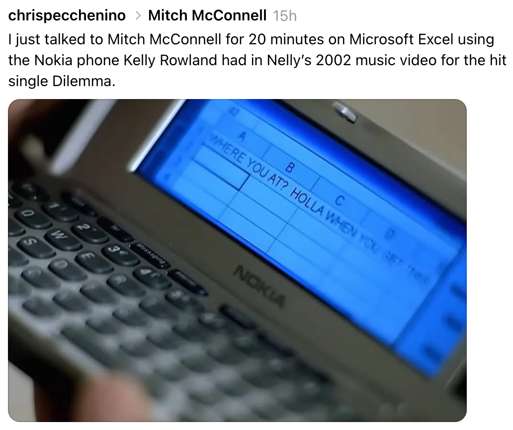 Nærbilde av en Nokia-telefonskjerm som viser et Microsoft Excel-regneark med kort tekst om en 20-minutters samtale