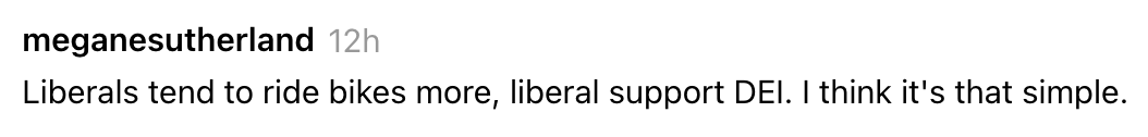 Kommentar diskuterer hvordan liberale ofte sykler og støtter DEI (Diversity, Equity, and Inclusion)