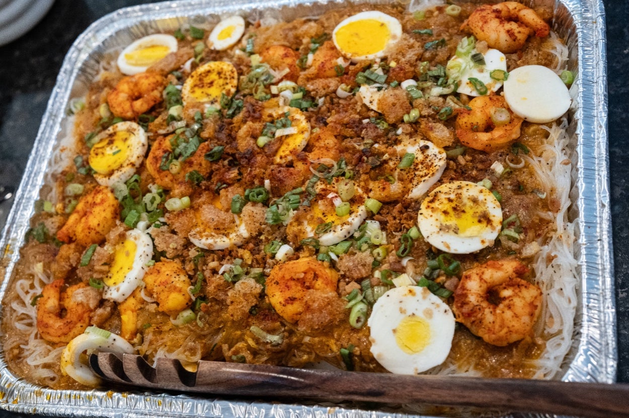 If You Can Stomach These Cursed Facebook Marketplace Meals, We'll Reveal Your True Destiny