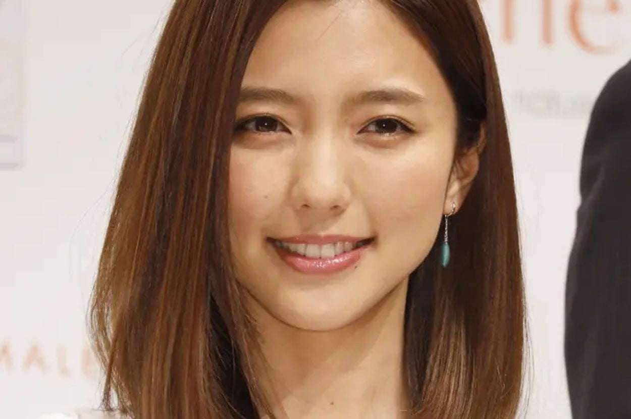 真野恵里菜さん（時事通信）