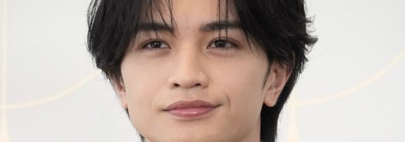 中島健人さん（時事通信フォト）
