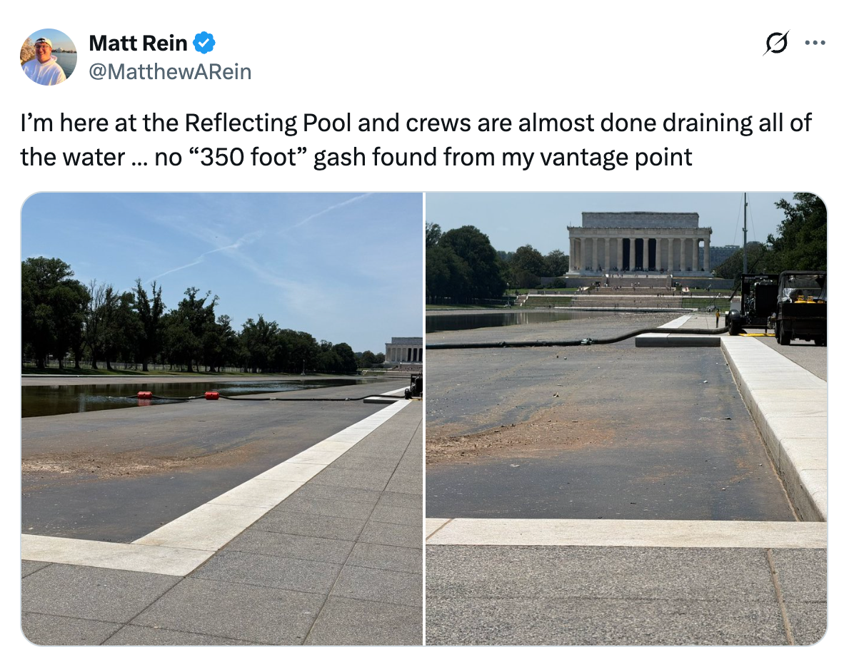 To bilder viser det drenerte reflekterende bassenget nær Lincoln-minnesmerket, uten synlige flekker. Tekstkommentarer til dreneringsprosessen