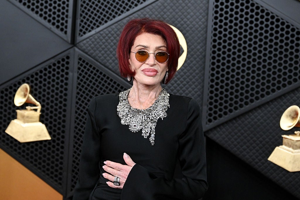 Sharon Osbourne posing on a red carpet