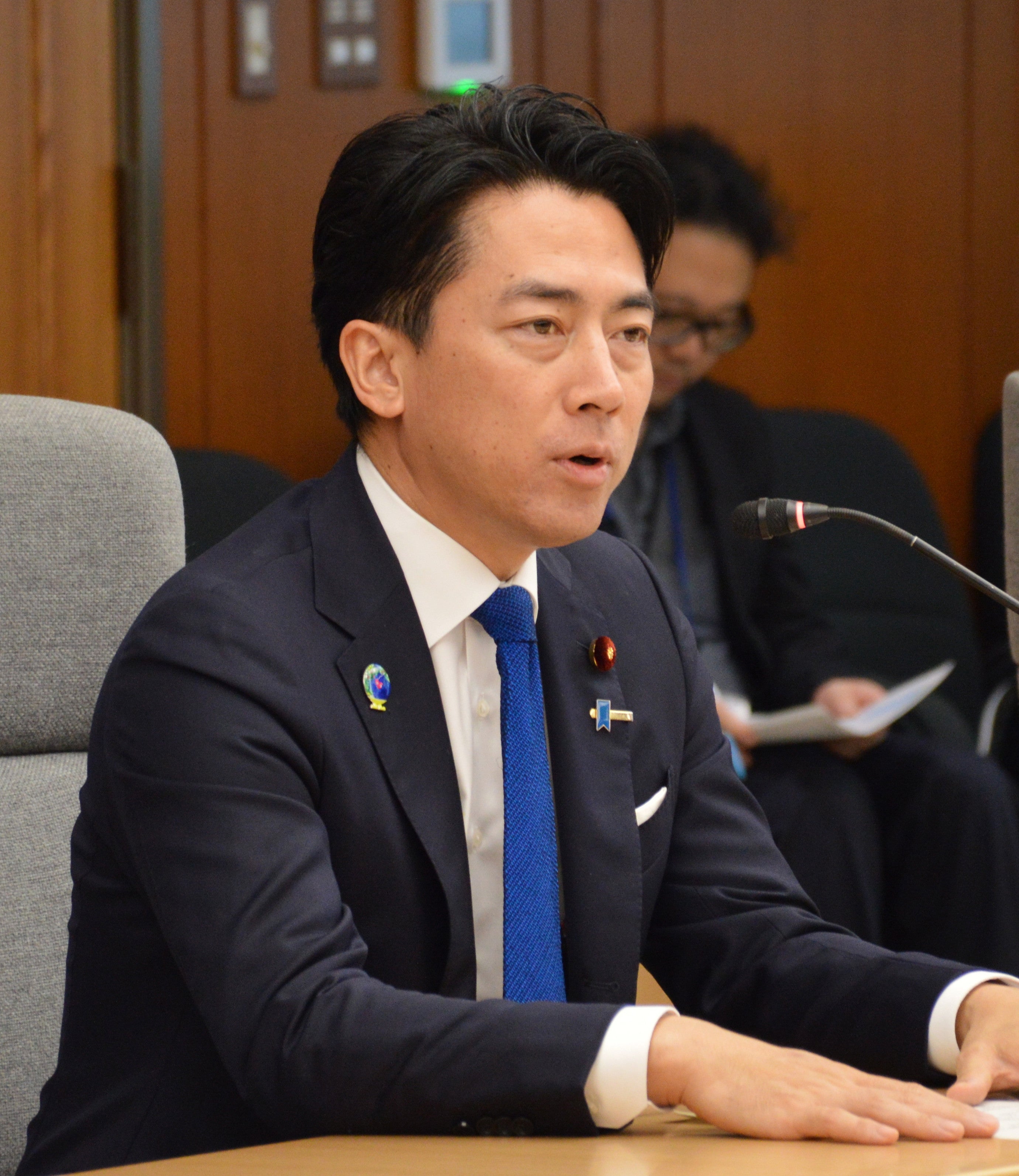 小泉防衛相（時事）