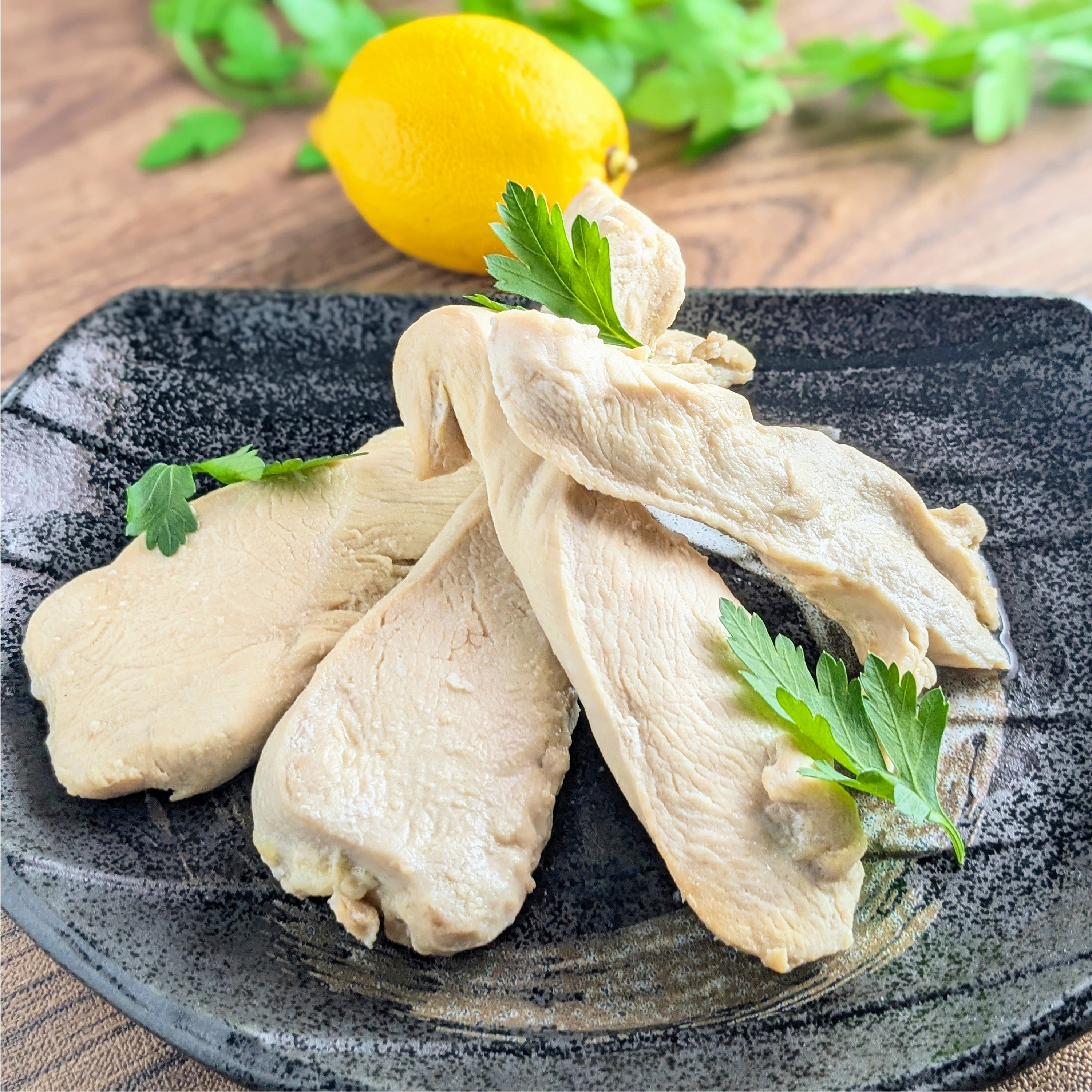 塩とはちみつレモンのサラダチキンスティック