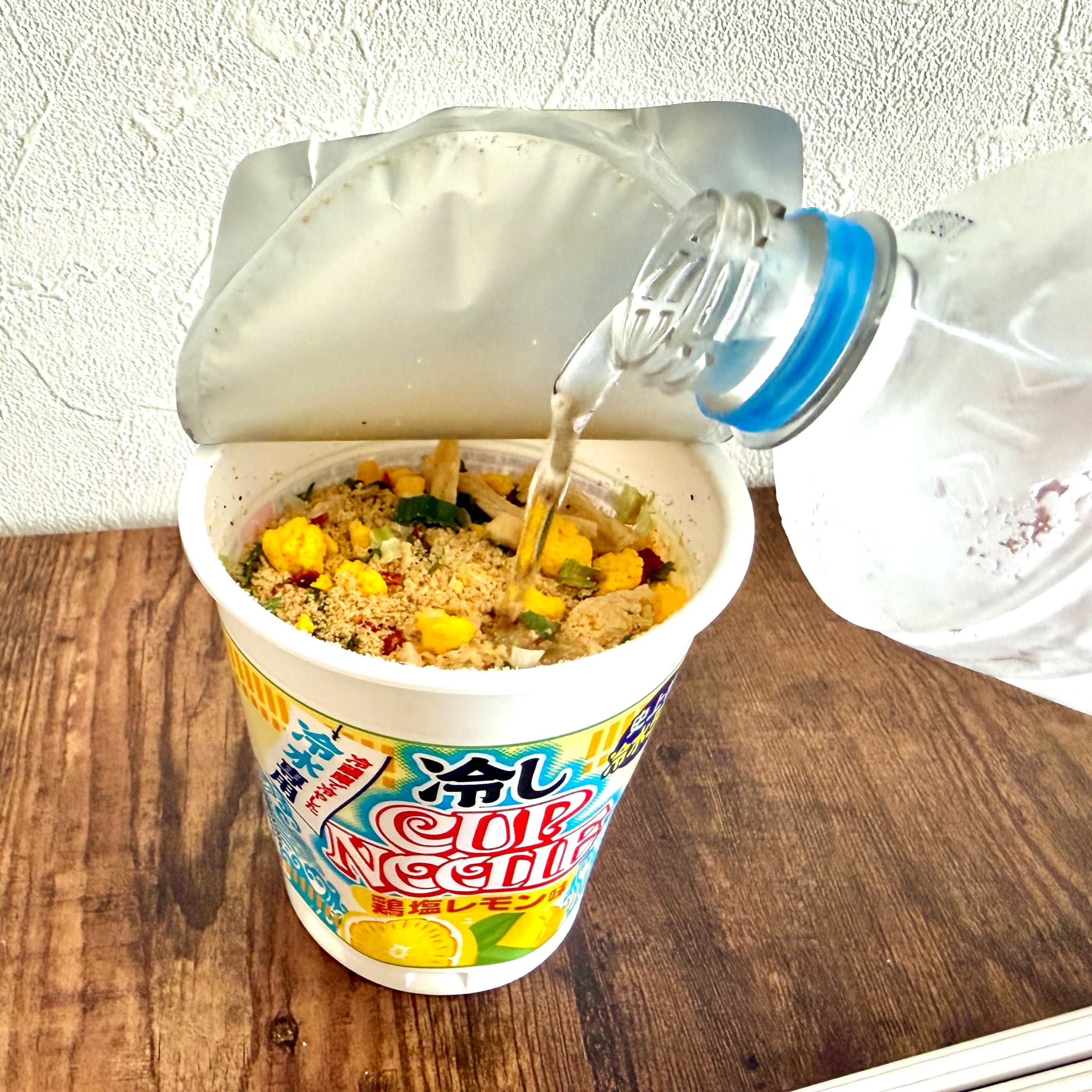 SNS話題の冷水カップヌードルを実食レビュー